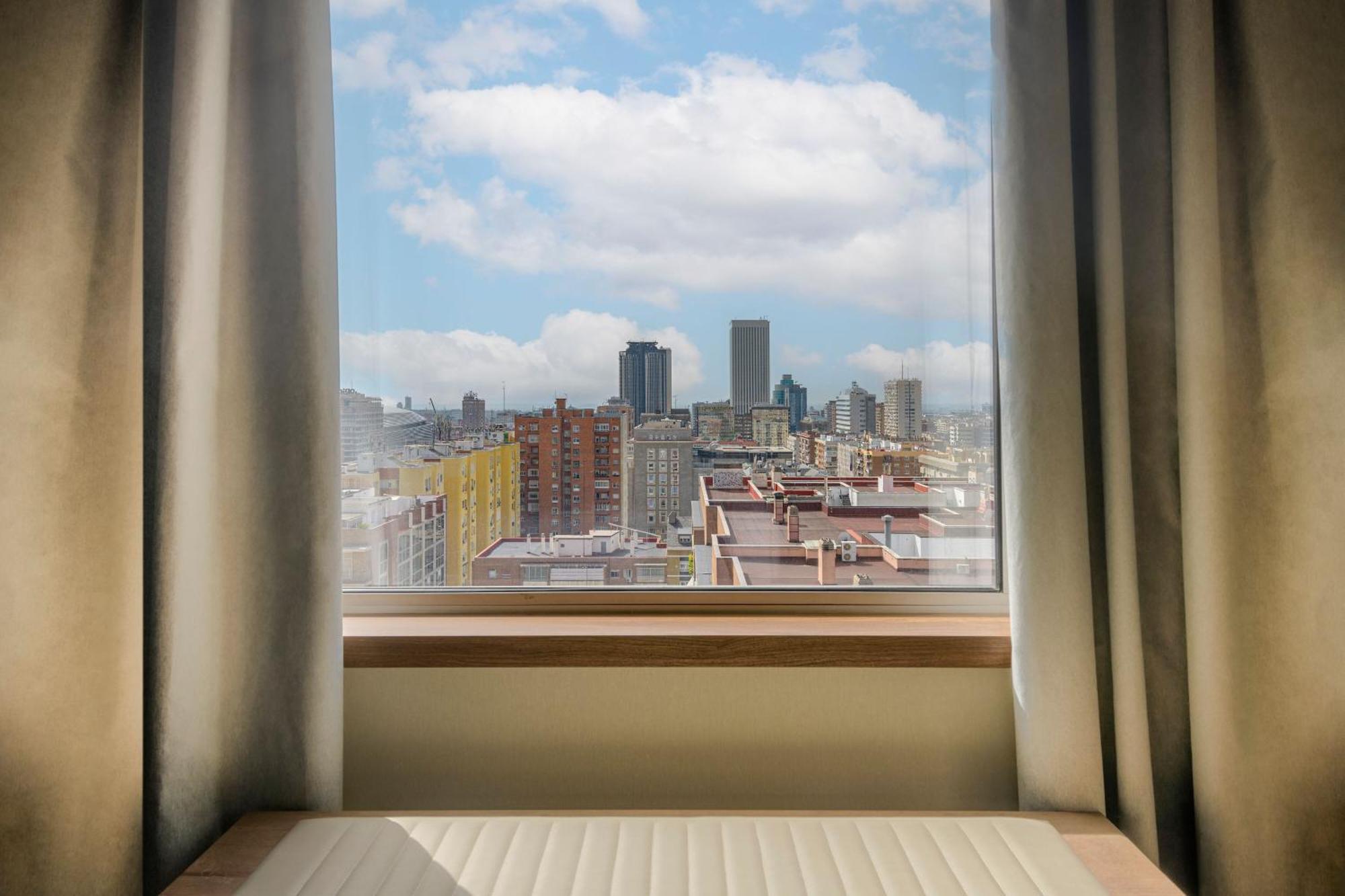 The Westin Madrid Cuzco Exterior foto